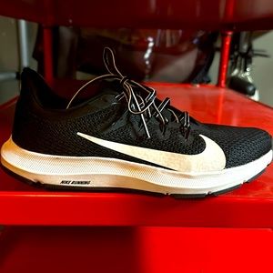 Nike Womens Quest 2 CI3803-004 Black Running Shoes Sneakers Size 7.5